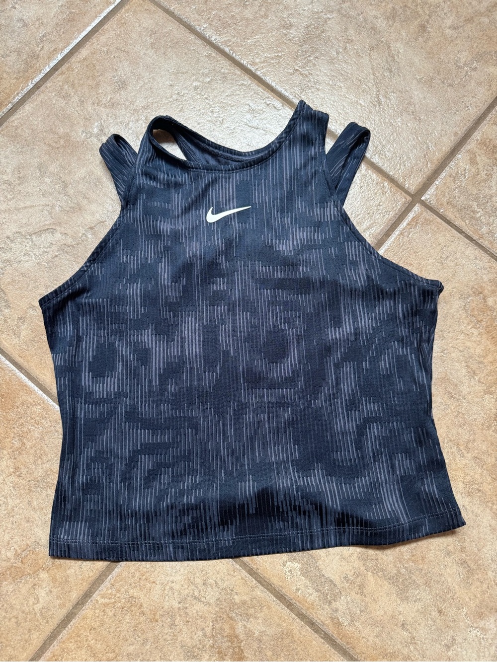Nike tennis tank